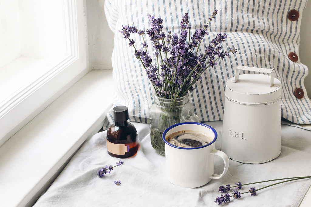 8 Herbs That Help You Sleep Better