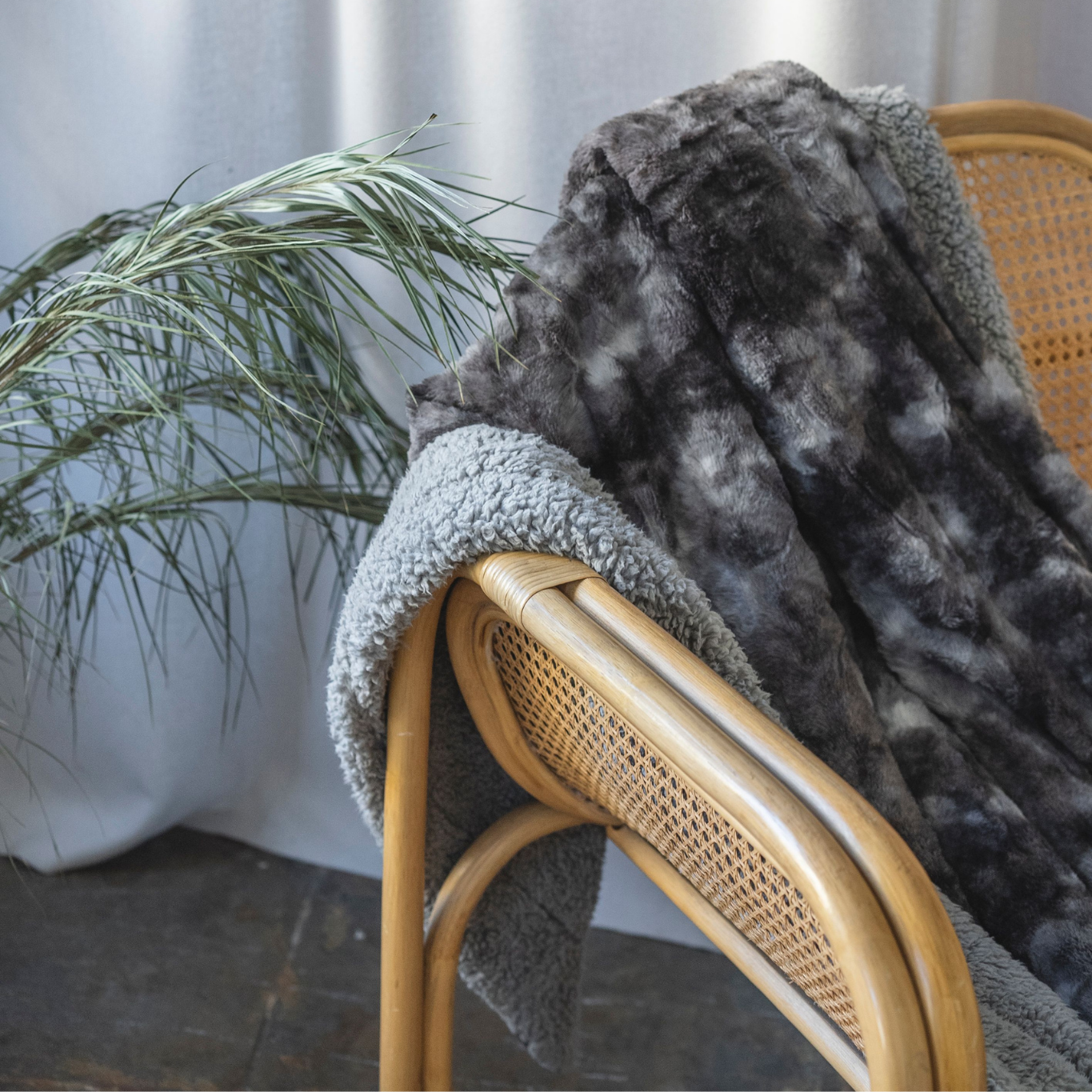 Fake fur throw hot sale